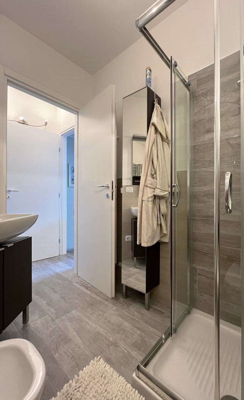 Bagno – La Rondine Lake Como, Gravedona